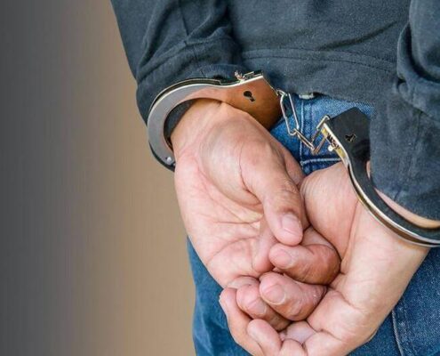 Tội lừa dối khách hàng bị xử phạt như thế nào?