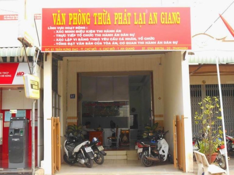 Thừa pháp lại là gì? Điều kiện trở thành thừa phát lại theo quy định