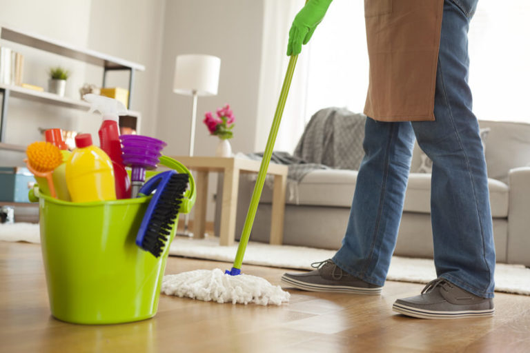 Cách tính tiền lương và ngày nghỉ của người giúp việc gia đình