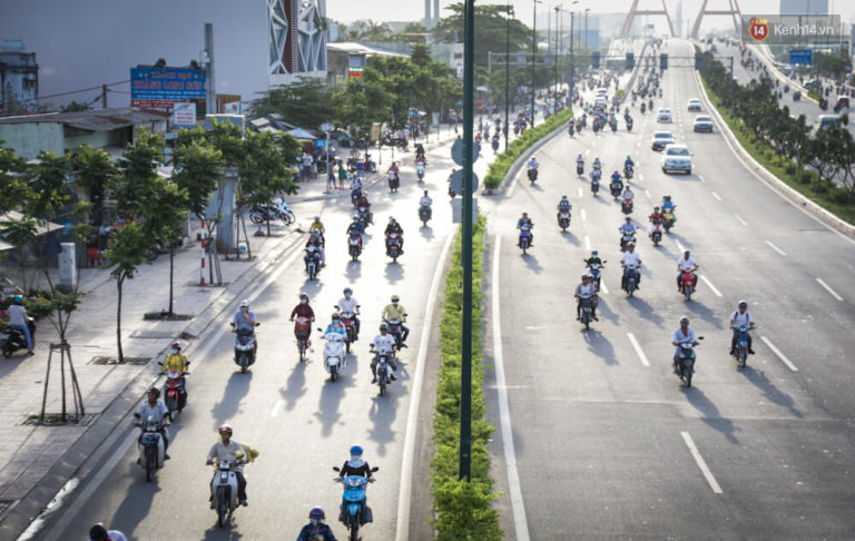 Quy định về làn đường dành cho xe máy mới nhất năm [year]