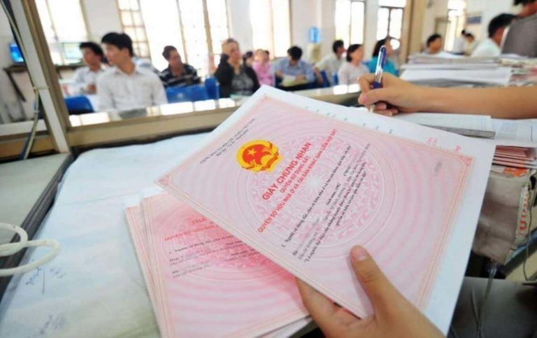 Hướng dẫn thủ tục cấp đổi sổ đỏ mới nhất năm [year]
