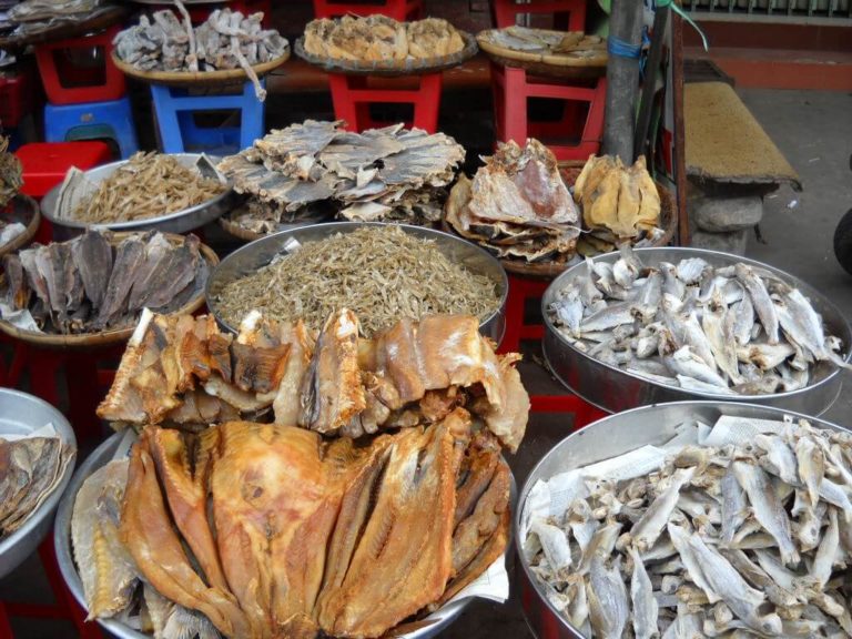 Kinh nghiệm mở cửa hàng hải sản khô thành công năm [year]