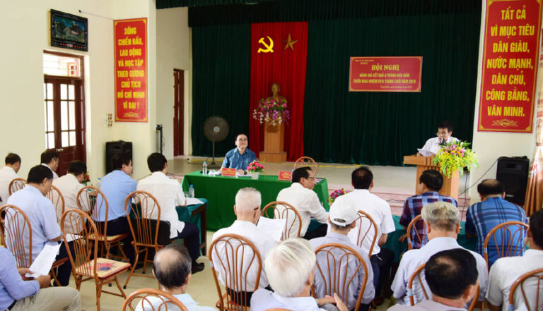 Đánh giá Tiêu chí tác phong, lề lối làm việc của cán bộ, Đảng viên