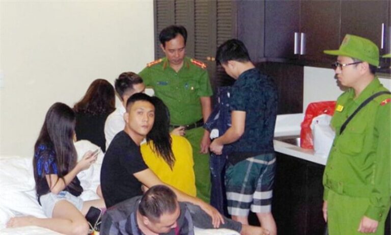 Khi nào Công an được kiểm tra hành chính đột xuất nhà nghỉ, khách sạn?